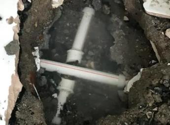郑州上街区阳台漏水维修公司为您分享楼上楼下漏水怎么处理